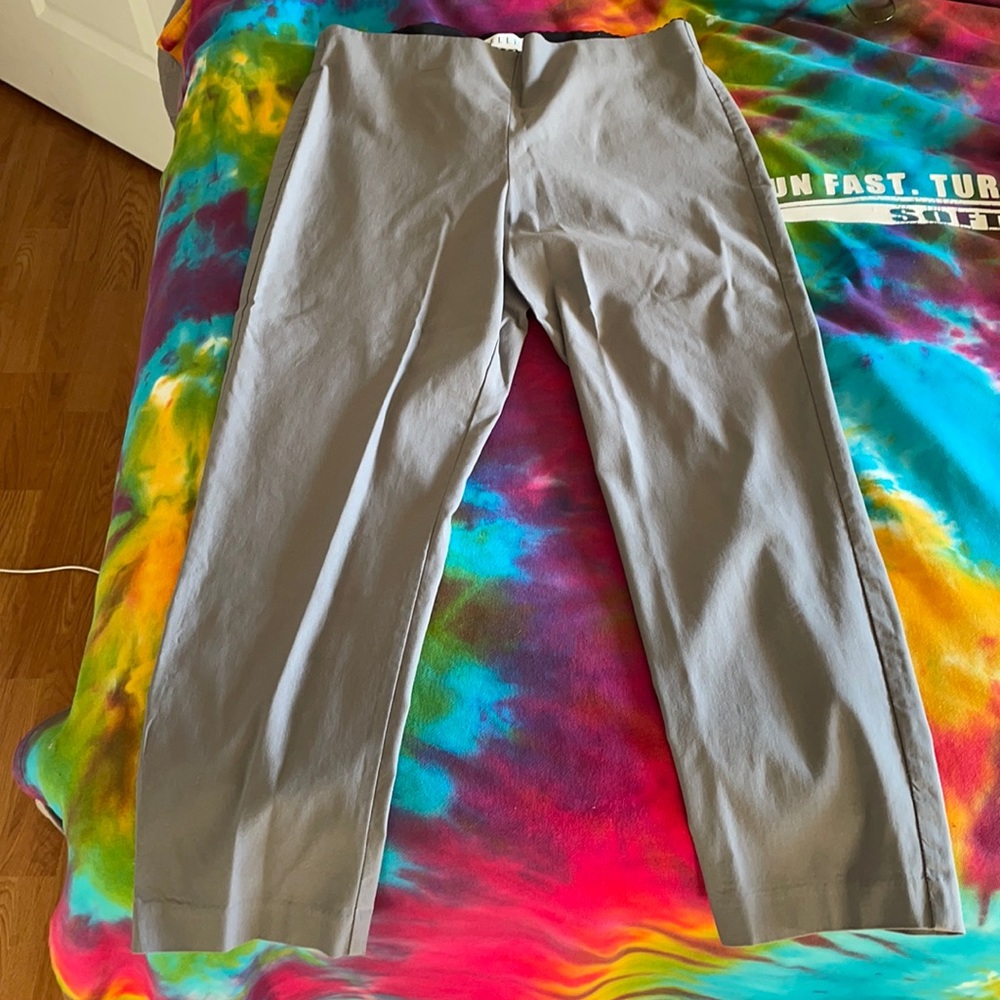 Super Cute & Comfy Grey Dress Pants!